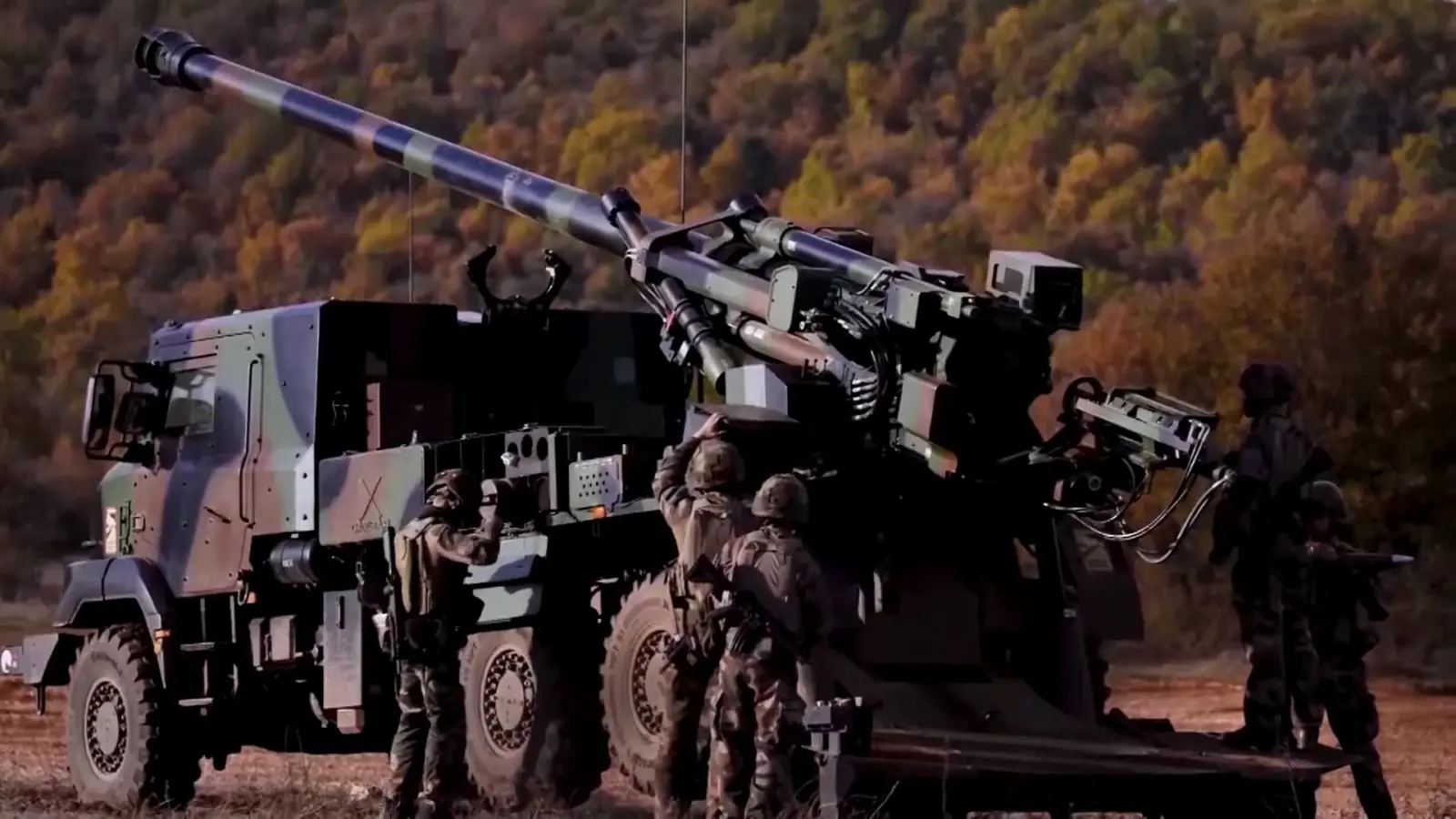 Nghị viện châu Âu thông qua chương trình đầu tư quốc phòng